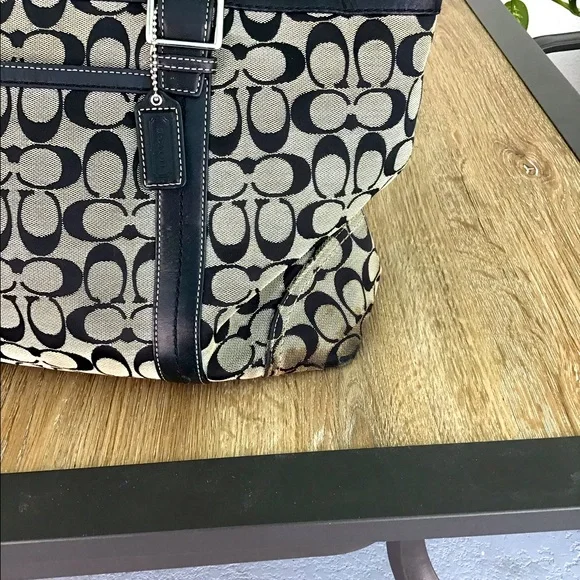 Price reduced Vintage Coach Tote - Picture 3 of 14